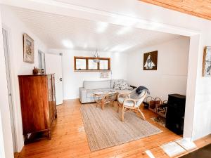 Ferien auf Husarö, Ullas Haus