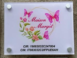 Maison Margot Giardini Naxos