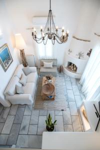 Anemoessa Cycladic House