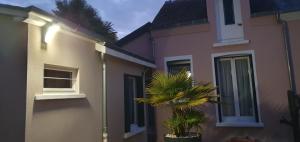Maisons de vacances Maison avec garage 24 HEURES DU MANS VOITURES et toute manifestation : photos des chambres