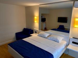 ORBI CITY C 16 Floor