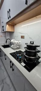 JVstudios-Wood Avenue