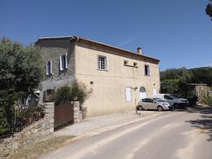 Appartement 2 à Regino Speloncato pour 3 personnes