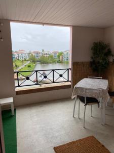 Vue lac à 5 minutes de la mer