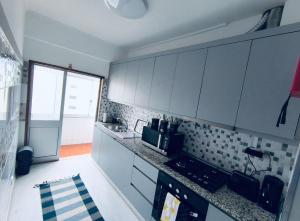 Lemon Tree House 2nd Floor - NO LIFT - Stairway 2 Andar sem elevador