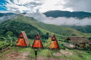 Whispering Mok At Sapan