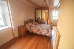 Maisons de vacances Maison au bord de la Ria, BBQ et babyfoot inclus ! : photos des chambres