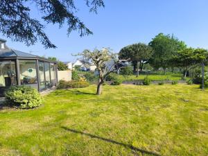 Maisons de vacances Maison au bord de la Ria, BBQ et babyfoot inclus ! : photos des chambres