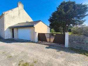 Maisons de vacances Maison au bord de la Ria, BBQ et babyfoot inclus ! : photos des chambres