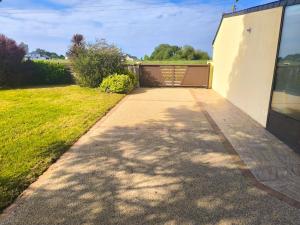 Maisons de vacances Maison au bord de la Ria, BBQ et babyfoot inclus ! : photos des chambres