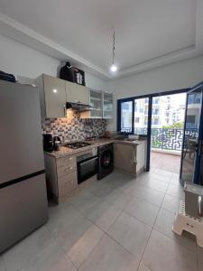 Appartement vue sur piscine à 5 min à pied de la Plage - Résidence Luxe avec Piscines & Parcs Enfants