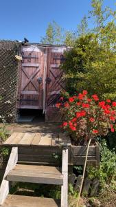 Sejours a la campagne Roulotte individuelle dans le maquis Corse : photos des chambres