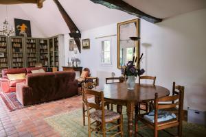 B&B / Chambres d'hotes Chambres d-hotes Le Clos des Chaumes, proche Honfleur : photos des chambres