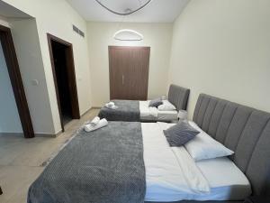 Gold Star-Family Hotel apartment