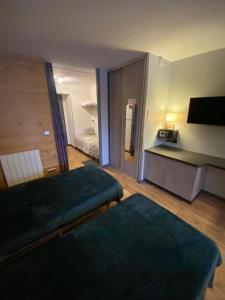 Appartements Les Cybeles curistes : photos des chambres