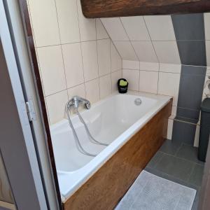 Sous un charmant toit