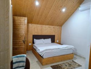 Blue Sheep Resort & Restaurant