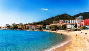 F3-50m from Trottel Beach - Wifi - Air Conditioning