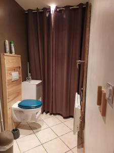 Chalets La Chaumiere aux Biches : photos des chambres