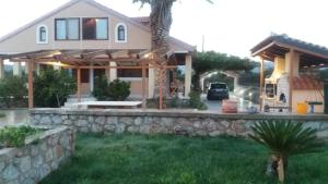Villa Kyriakos & Memi