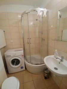 Hel seaside apartment with free parking