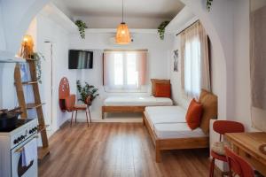 Arodou Studio and Apartment