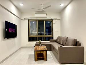 Vibrant 2 BHK Apt Near Airport