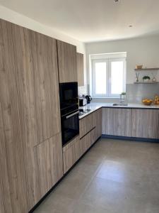 The Valley Collection - Suite A21