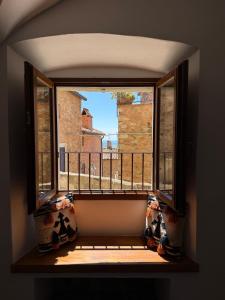 Bilocale vista mare nel borgo di Campiglia Marittima