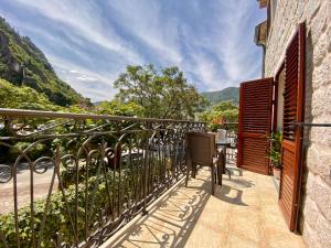 Fiumera Kotor Apartment