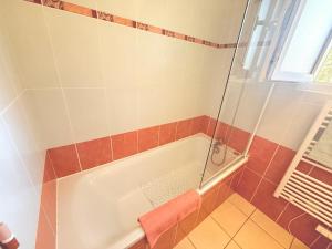 Maisons de vacances Villa le Castellet et proche circuit Paul-Ricard a 20 mn de la Mer : photos des chambres