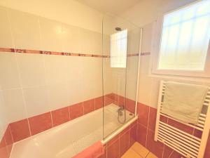 Maisons de vacances Villa le Castellet et proche circuit Paul-Ricard a 20 mn de la Mer : photos des chambres