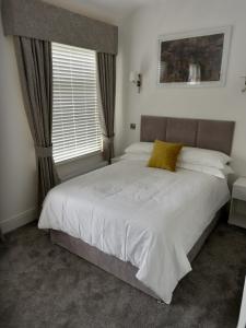 ABBEY HOTEL
