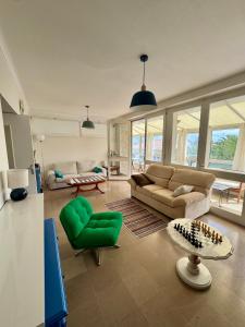 Spacieuse maison de 180 m2, jardin, la plage à 15min à pied - 6 personnes