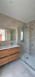 Villa neuve Héméra, 10 couchages, piscine & plage