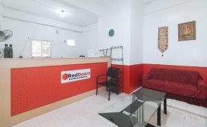 RedDoorz at Najar Residences near NAIA Terminal