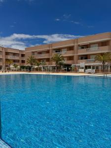 Hugo's holiday apartment in Costa del Silencio - 4hvězdičkové hotely ve městě Arona