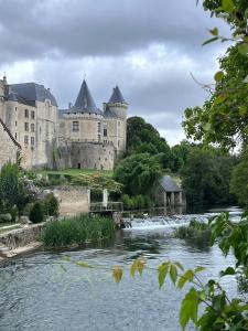 Maisons de vacances Character village house with private pool - Chez Sophie : photos des chambres