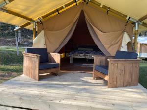 Tentes de luxe Ecolodge safari : photos des chambres
