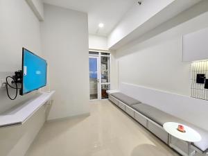 Vasanta Apt 2BR Oasis Bisnis with Pool,Onsen&Gym