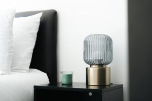 Modern 2BR Apartment with Lift Access Prime Central London Location