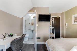 Charming Studio in Excellent Location 10