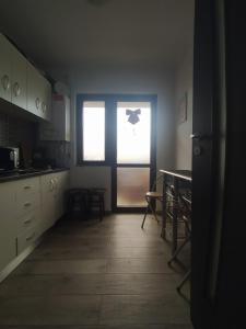 Escapadă în Iași - Apartament spațios cu balcon și parcare