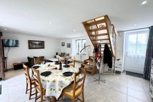 Maisons de vacances Maison de charme confort - Terrasse - Jardin : photos des chambres