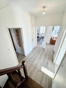 Maisons de vacances Spacieuse maison renovee avec gout - Tout a pied : photos des chambres