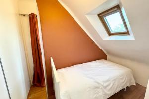 Maisons de vacances Spacieuse maison renovee avec gout - Tout a pied : photos des chambres