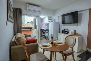 Vida na Beira da Praia - Flat com Piscina na Barra