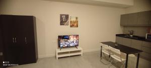 BS0116- KLIA- SELFCHECK-IN- WIFI- NETFLIX-PARKING- SEPANG- BELL SUITEs,5079