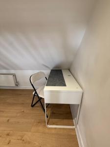 Cosy 2 Bed Cardiff Bay Retreat!