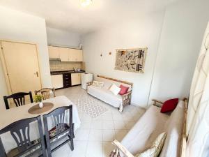 Afordable apartments with free Parking